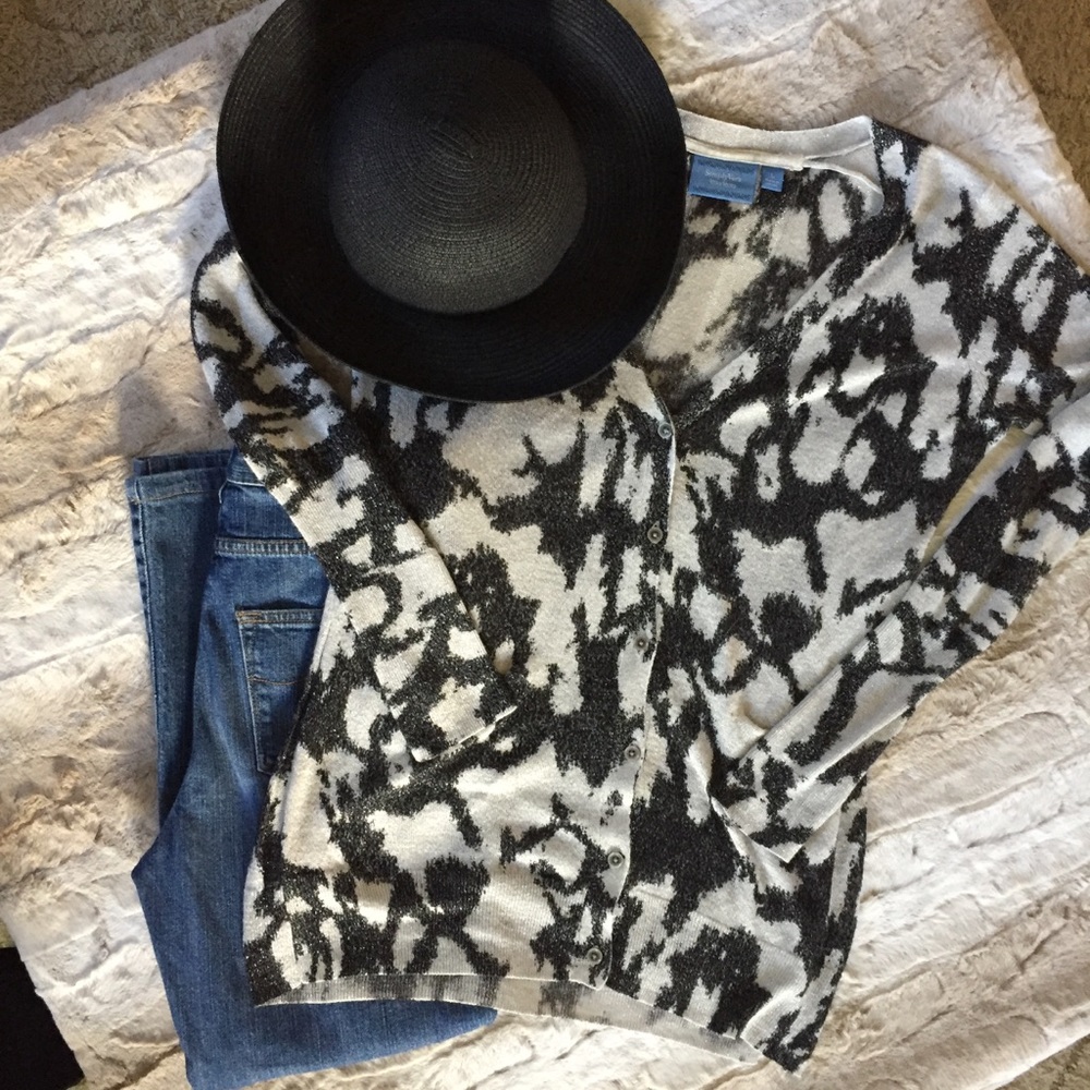 Simply Vera Long V-neck Button Down Dress Cardigan